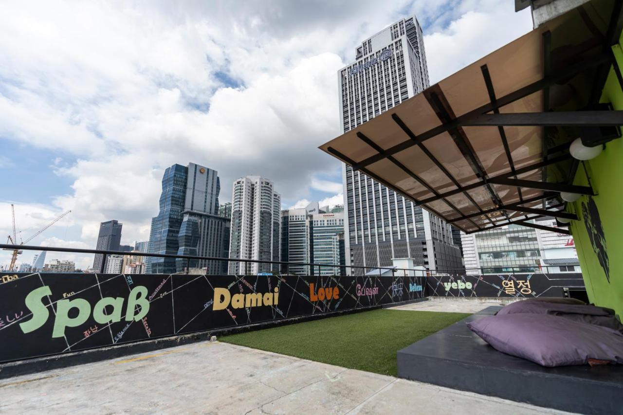 Pods The Backpackers Home & Cafe, Kuala Lumpur Exterior foto
